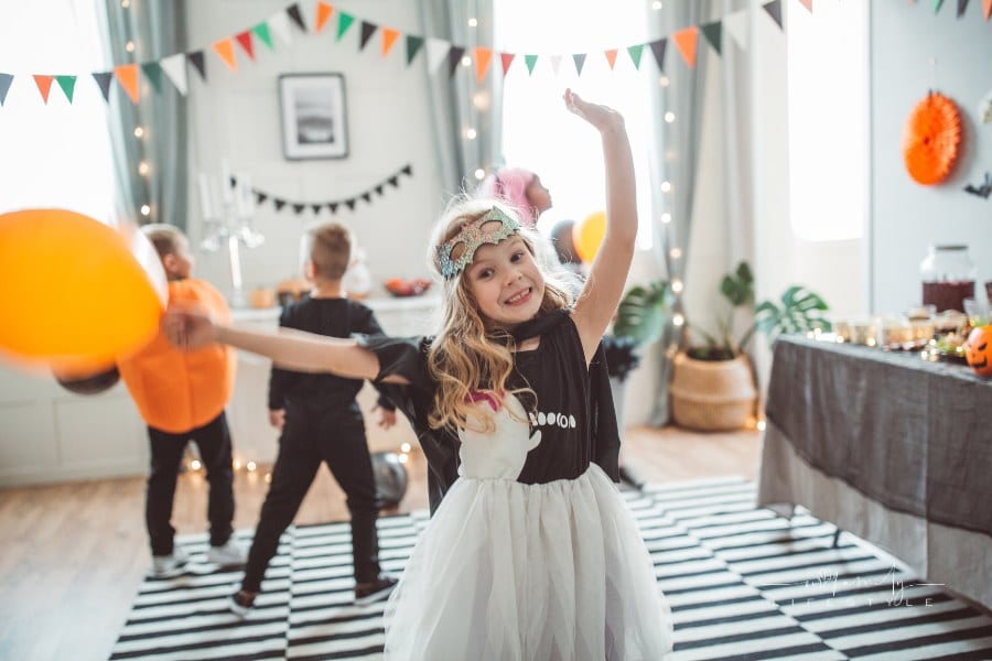 How to Throw a Halloween Party on a Budget