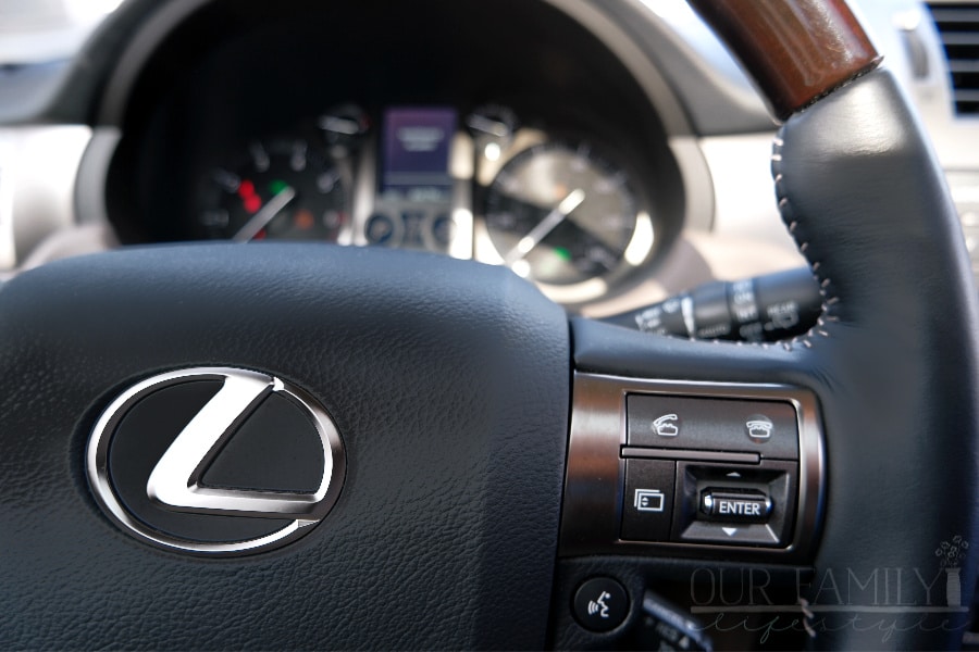 2018 Lexus GX 460 steering wheel controls