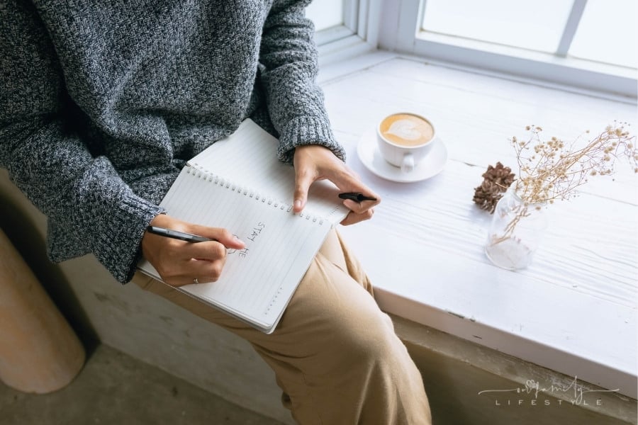 6 Benefits Of Journaling For Mental Health