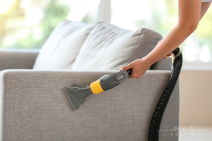 7 Tips To Help You Quicken Up Spring Cleaning
