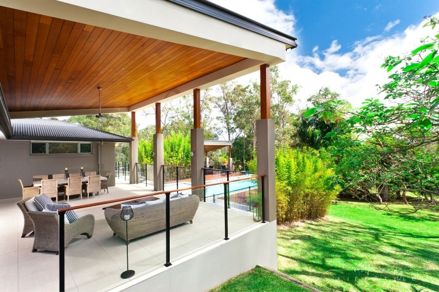 Thinking of Renovating Your Backyard Here’s 4 Expert Tips