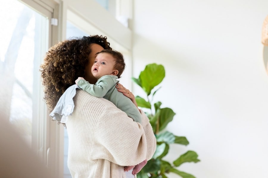 How to Ensure Your Baby’s Well-Being: 7 Tips for New Moms